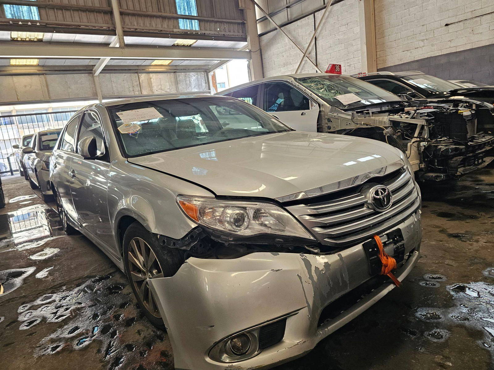 TOYOTA AVALON 2012 - Marhaba Auction Used Cars - Image 5