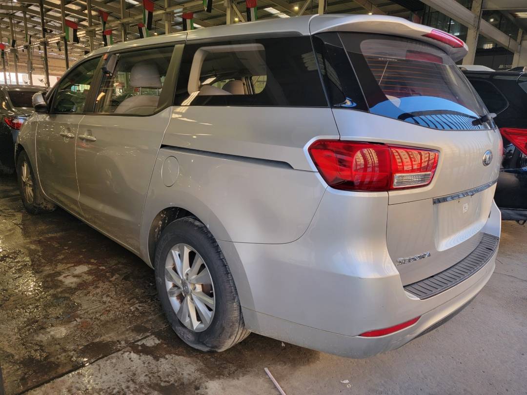 2017 KIA SEDONA — 179562 Miles — Lot 279606 — Main - Marhaba Auctions Used Cars - Image 3
