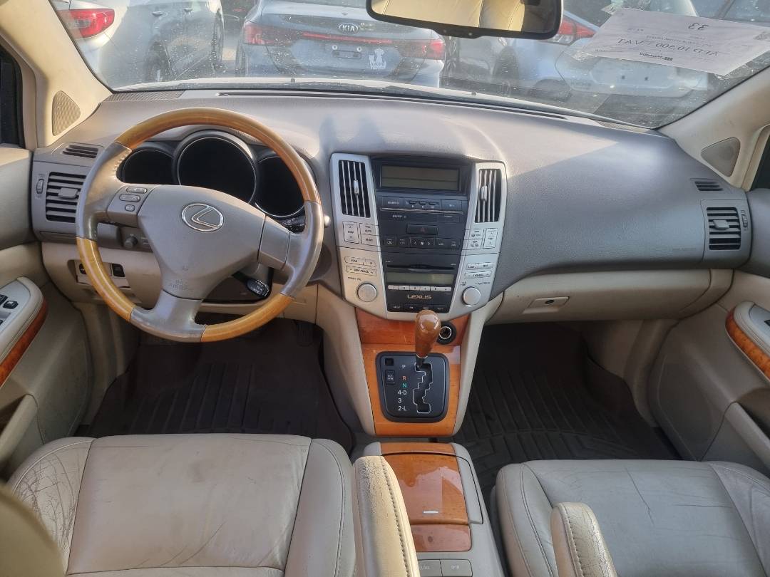 2008 LEXUS RX 350 — 210304 Miles — Lot 8C042823 — Souq - Marhaba Auctions Used Cars - Image 18