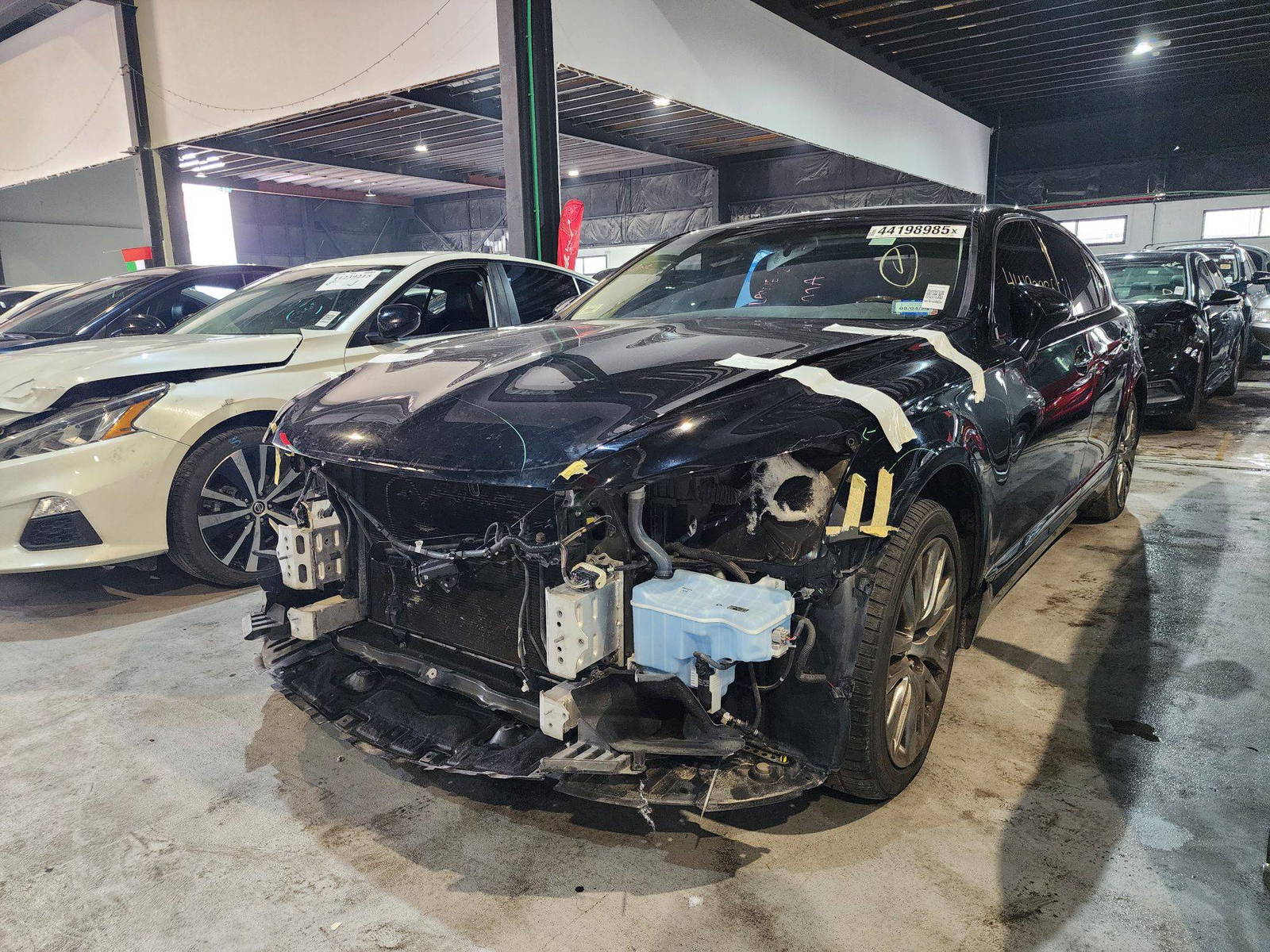 2014 LEXUS LS 460 — 124214 Miles — Lot 44198985 — Al Quoz - Marhaba Auctions Used Cars - Image 6