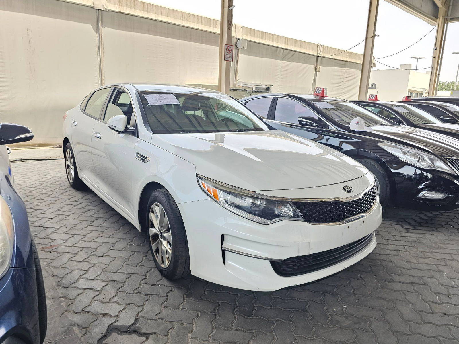 2017 KIA OPTIMA — 157772 Miles — Lot G161010 — Souq - Marhaba Auctions Used Cars - Image 4