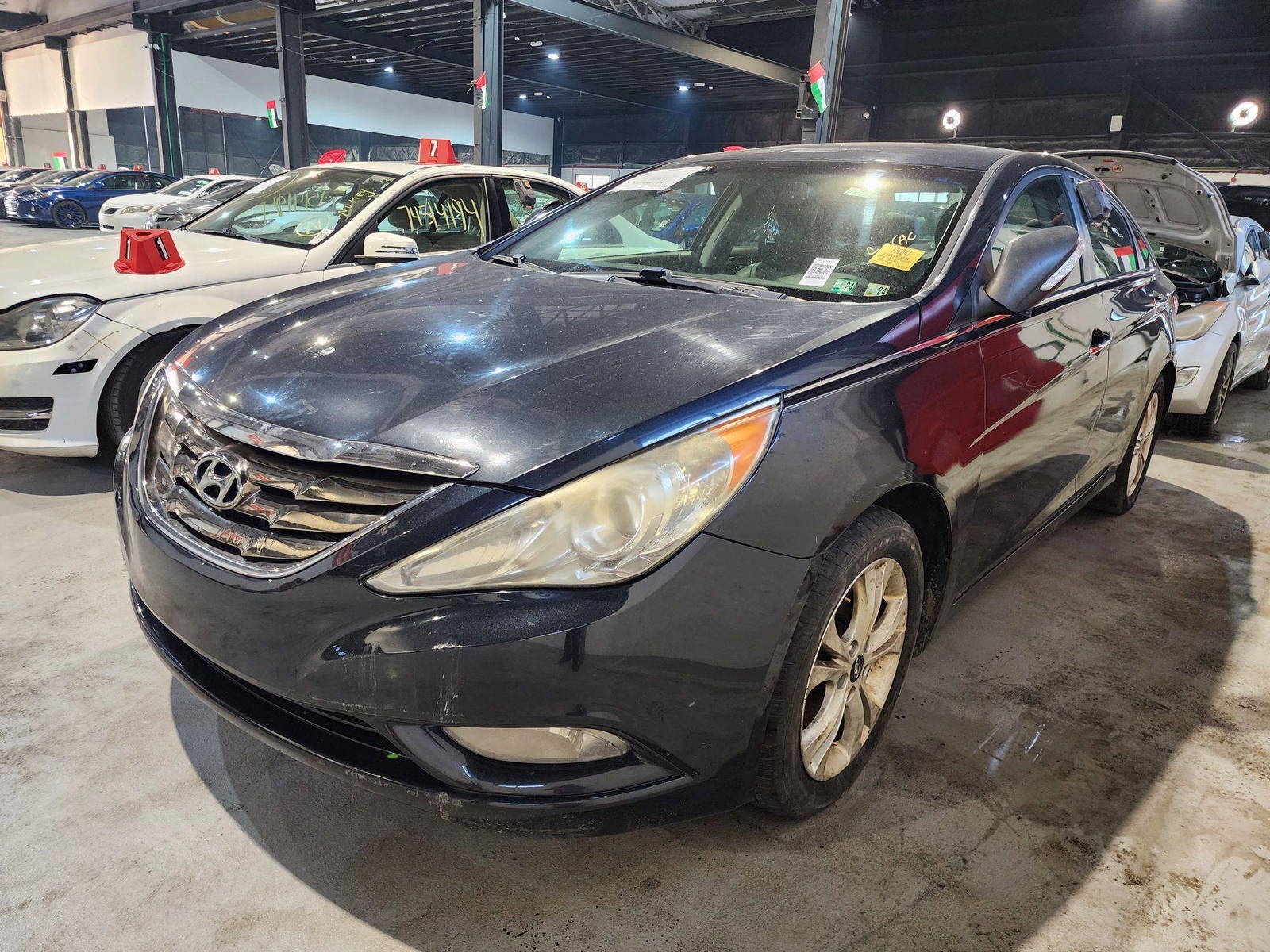 2011 HYUNDAI SONATA — 154566 Miles — Lot 135567 — Al Quoz - Marhaba Auctions Used Cars - Image 4