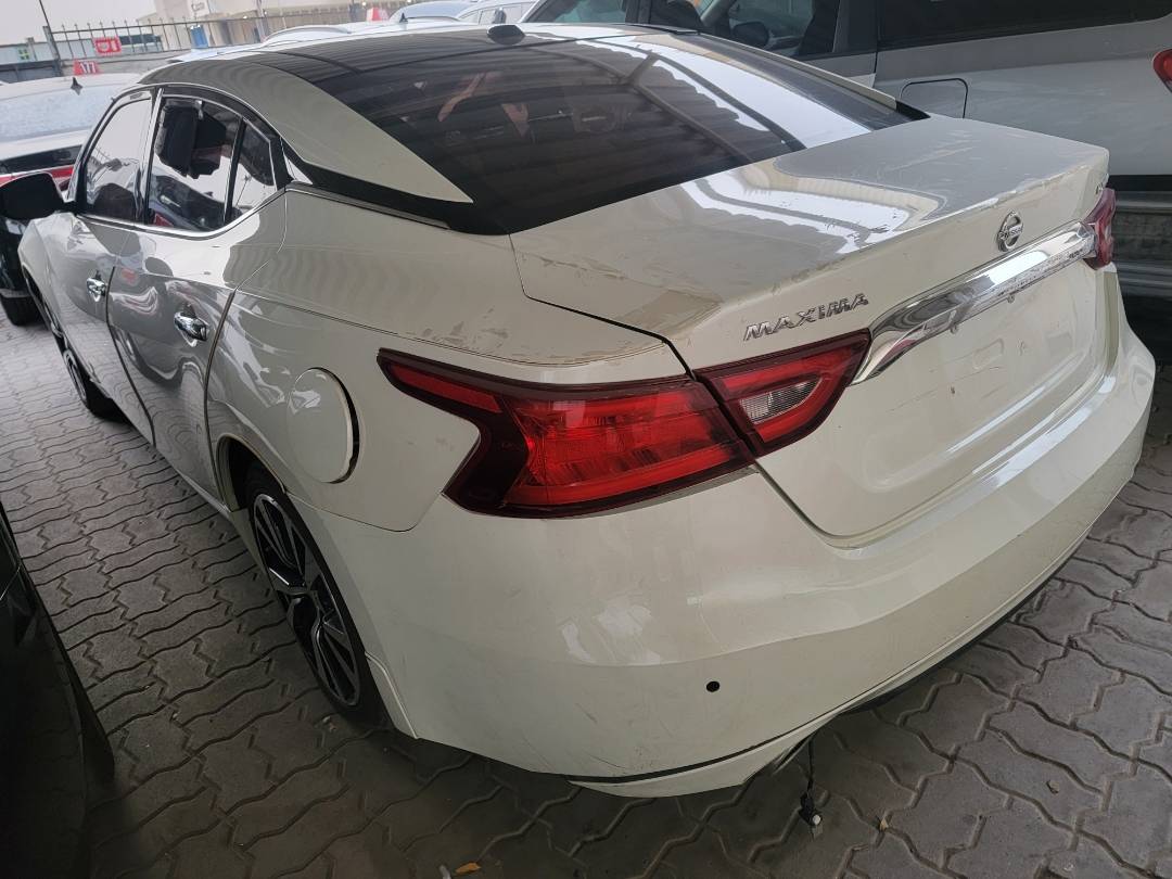 2018 NISSAN MAXIMA — 66206 Miles — Lot P6JC366325 — Main - Marhaba Auctions Used Cars - Image 5