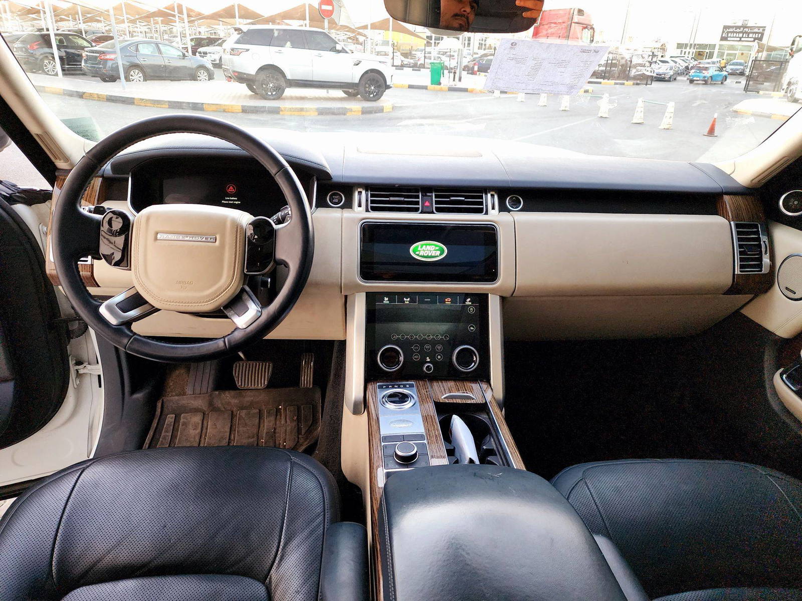 2019 LAND ROVER RANGE ROVER — 74952 Miles — Lot A552577 — Souq - Marhaba Auctions Used Cars - Image 8