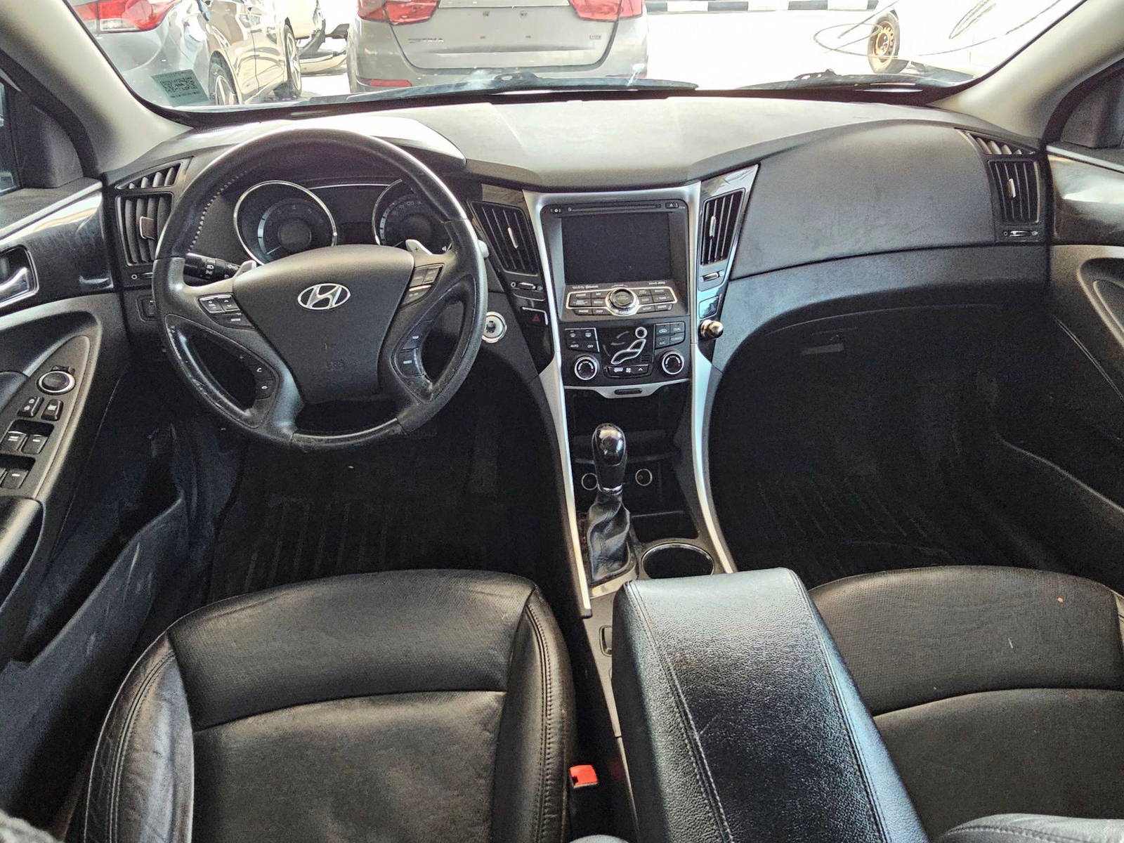 2013 HYUNDAI SONATA — 196886 KM — Lot 45707125 — Souq - Marhaba Auctions Used Cars - Image 7