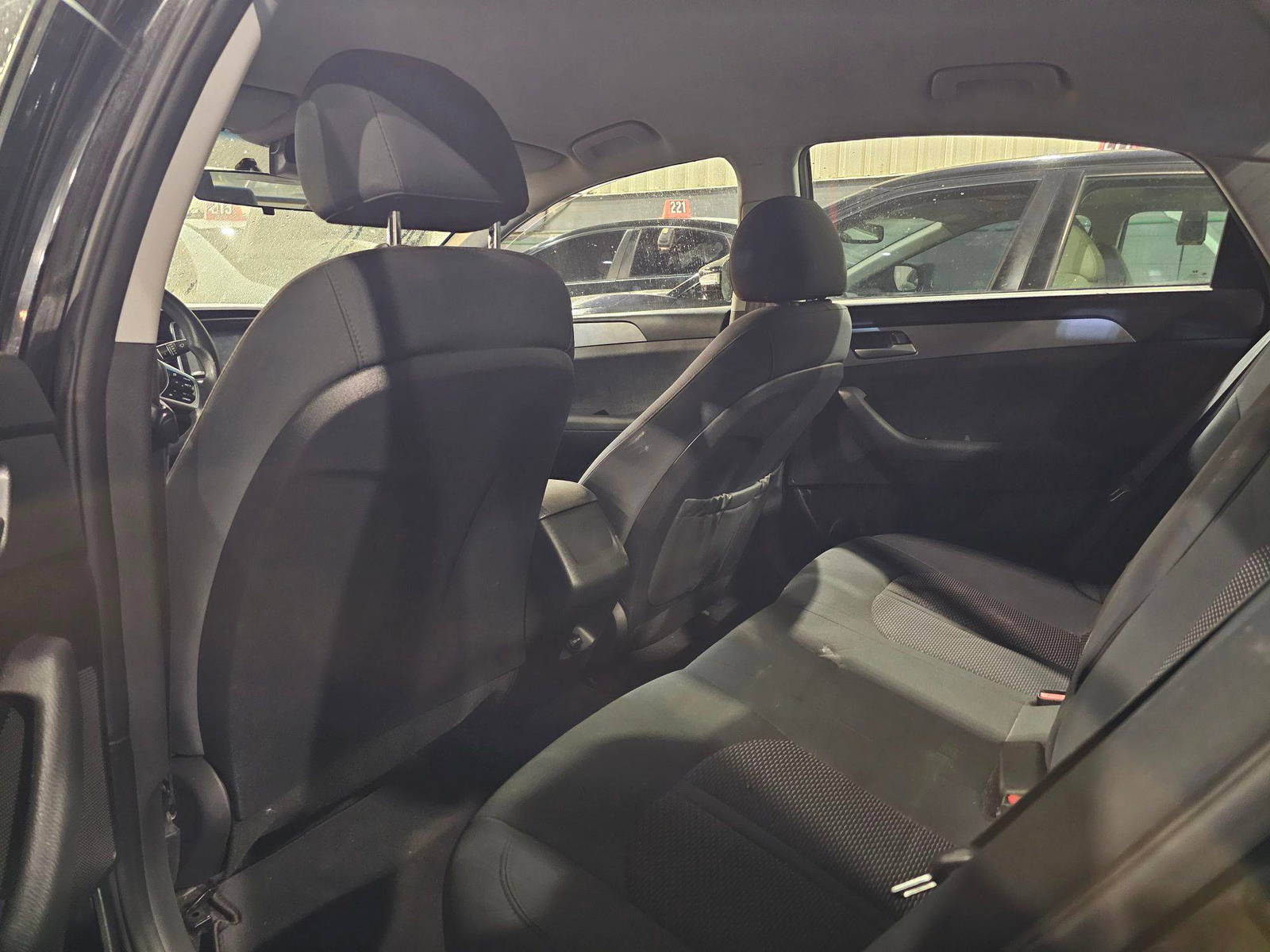 2019 HYUNDAI SONATA — 106224 Miles — Lot 80335475 — Souq - Marhaba Auctions Used Cars - Image 7