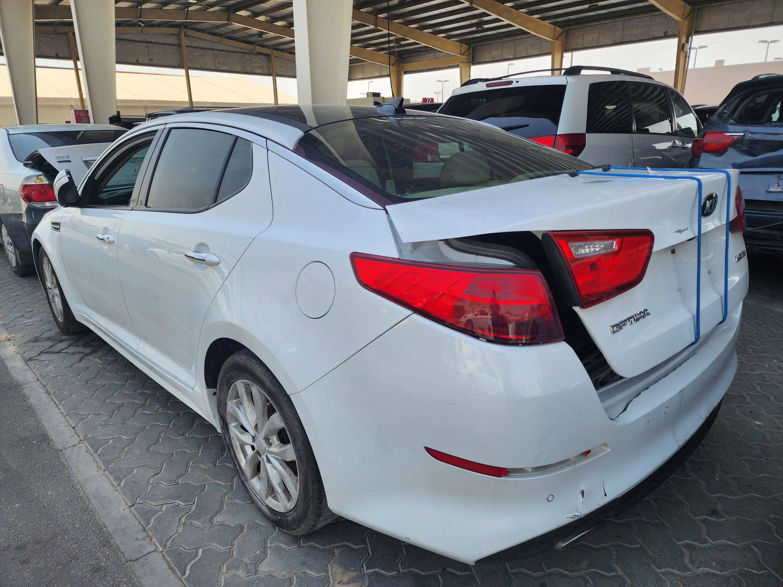 2014 KIA OPTIMA — 199014 Miles — Lot 41281854 — Main - Marhaba Auctions Used Cars - Image 4