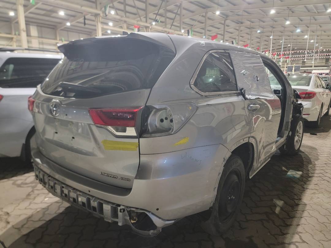 2017 TOYOTA HIGHLANDER — 18583 Miles — Lot S445920 - Marhaba Auctions Used Cars - Image 11