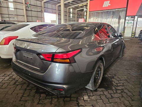 NISSAN ALTIMA