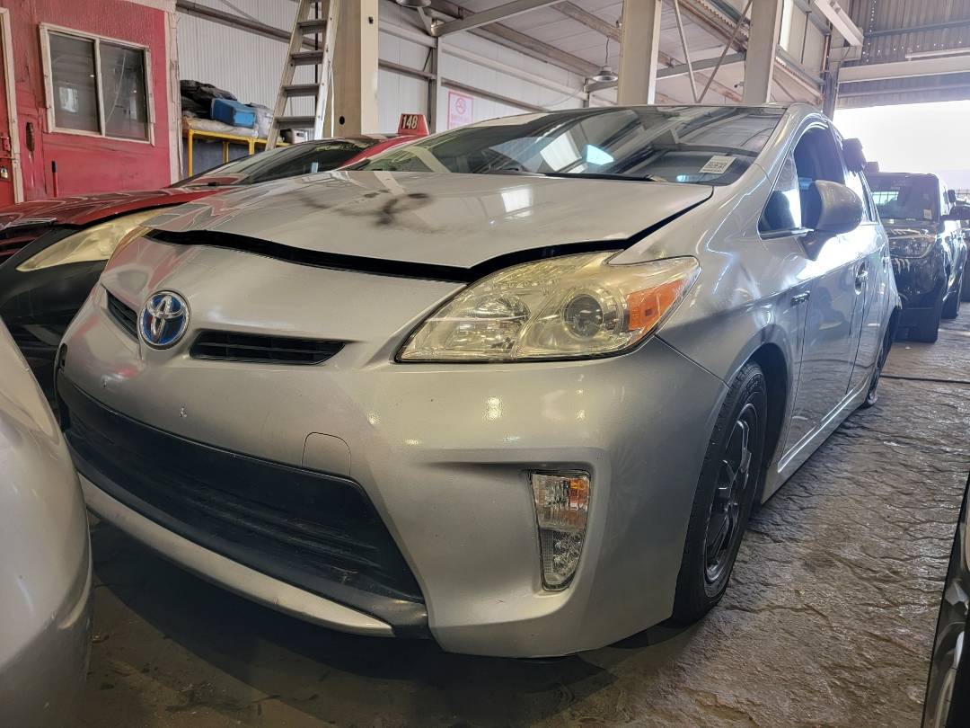 2013 TOYOTA PRIUS — 189871 Miles — Lot 0352623 — Main - Marhaba Auctions Used Cars - Image 5