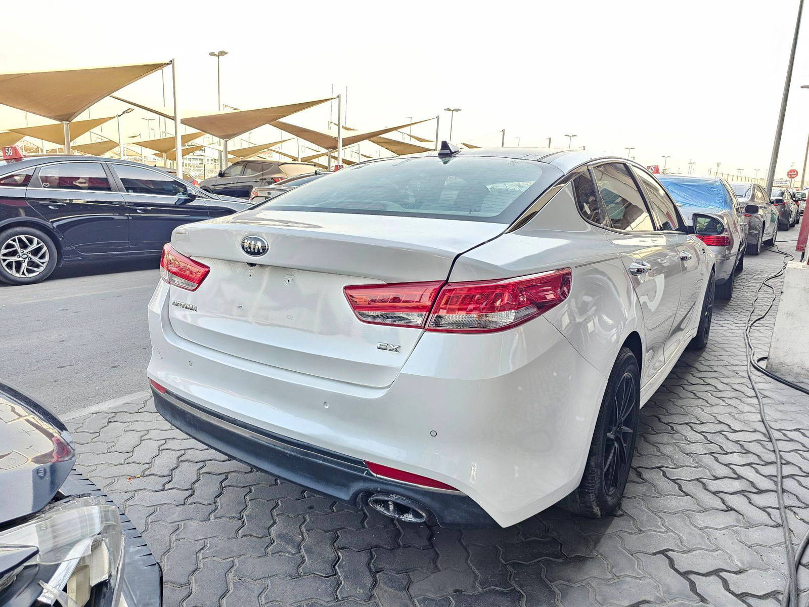 2016 KIA OPTIMA — 110128 Miles — Lot 8GG013197 — Souq - Marhaba Auctions Used Cars - Image 4