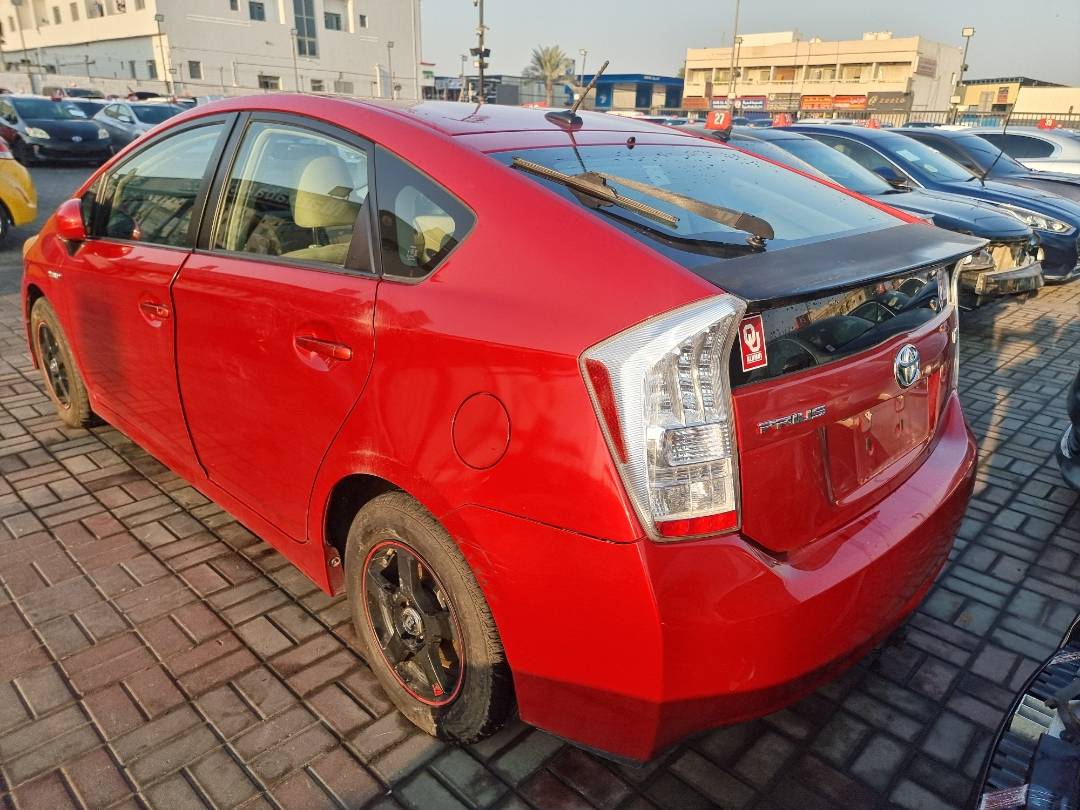 2011 TOYOTA PRIUS — 269922 Miles — Lot 0297502 — Ind. 12 - Marhaba Auctions Used Cars - Image 5