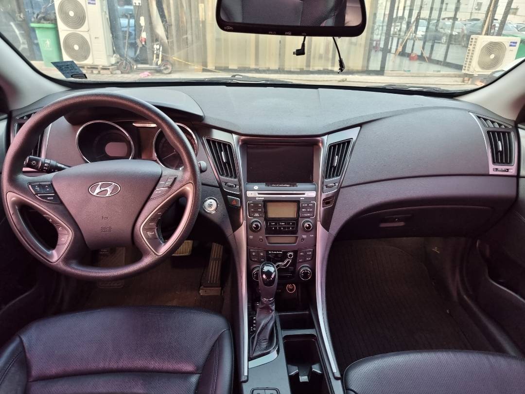 HYUNDAI SONATA 2012 - Marhaba Auction Used Cars - Image 7