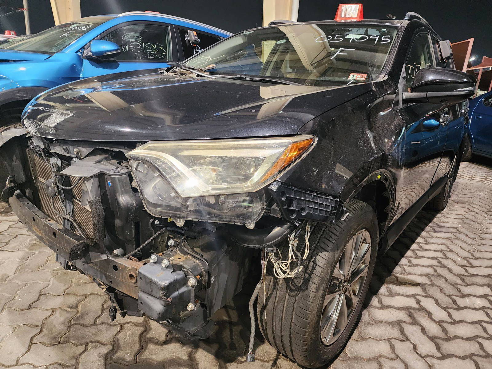 2016 TOYOTA RAV4 — 215130 Miles — Lot 70377453 - Marhaba Auctions Used Cars - Image 7