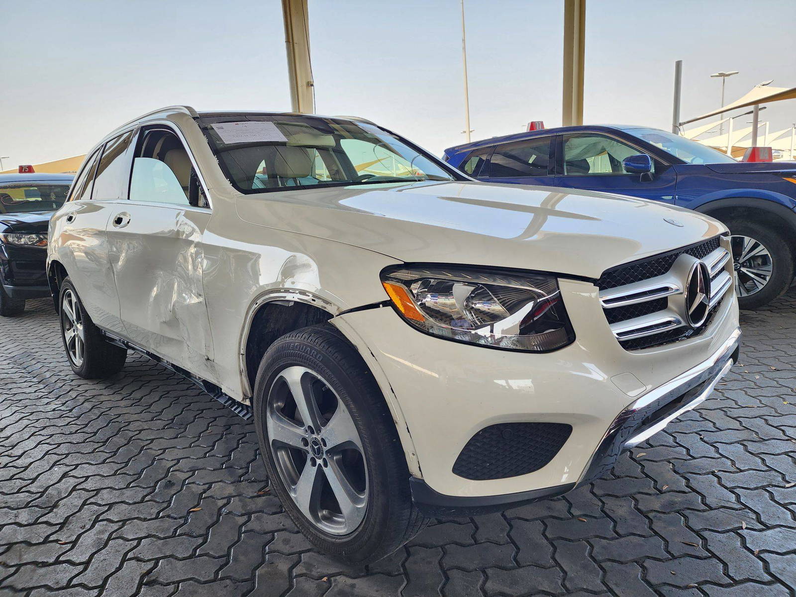2019 MERCEDES BENZ GLC-300 — 46298 Miles — Lot 57017584 — Souq - Marhaba Auctions Used Cars - Image 4