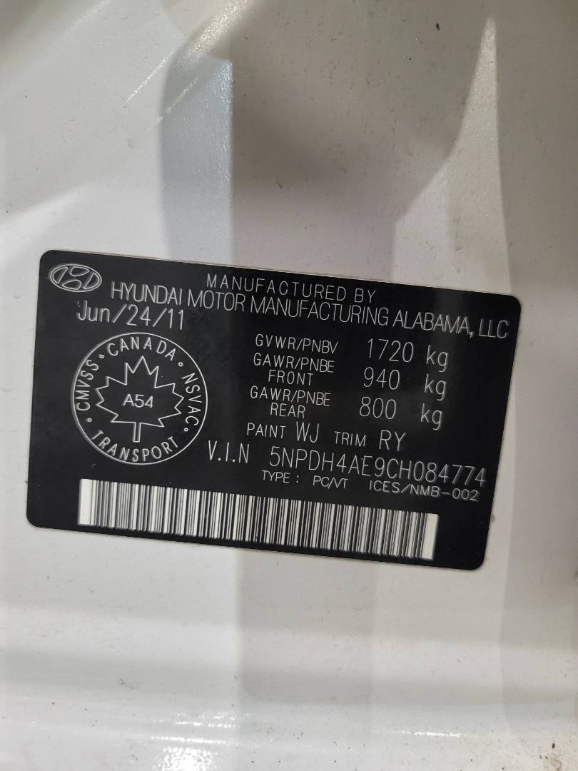 2012 HYUNDAI ELANTRA — 226097 KM — Lot H084774 — Main - Marhaba Auctions Used Cars - Image 10