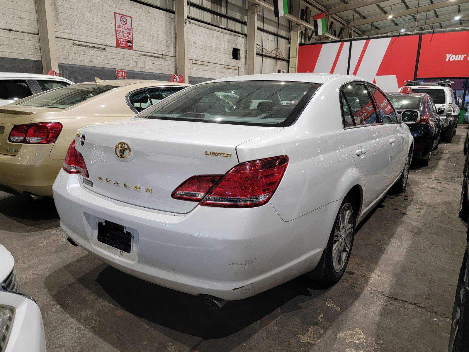 TOYOTA AVALON 2005 - Marhaba Auction Used Cars - Image 7