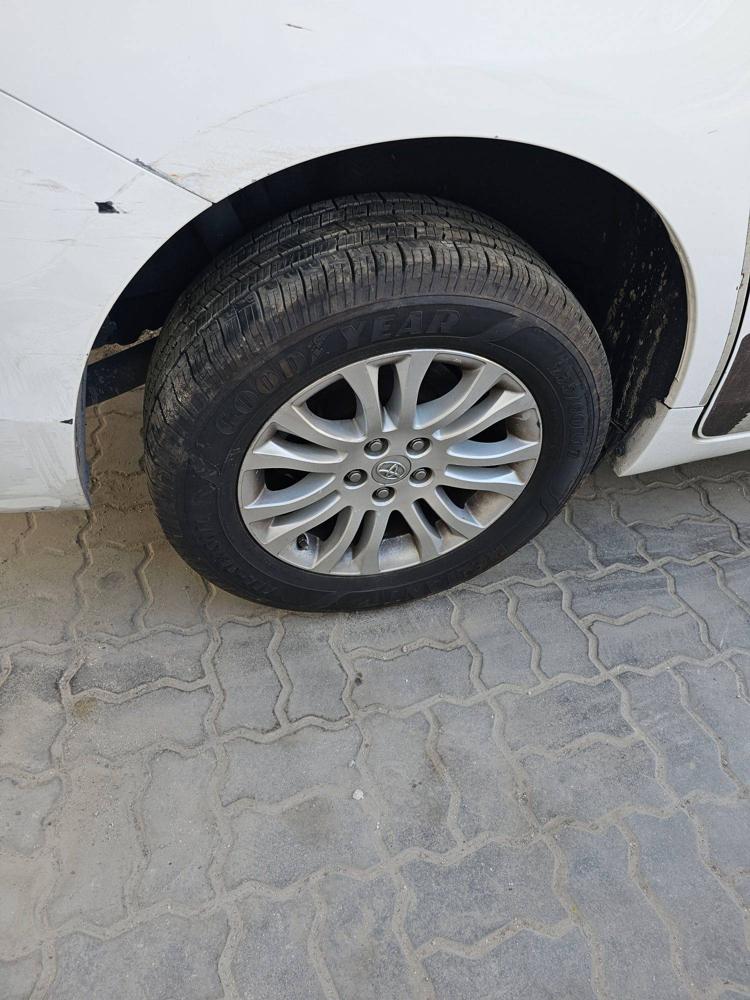 TOYOTA SIENNA 2013 - Marhaba Auction Used Cars - Image 5