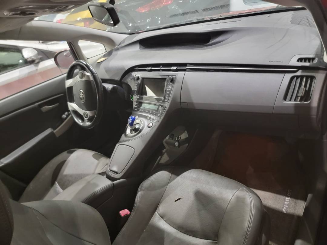 2010 TOYOTA PRIUS — 150740 Miles — Lot A5111163 - Marhaba Auctions Used Cars - Image 3