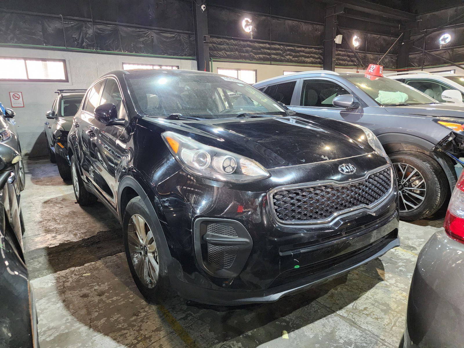 2018 KIA SPORTAGE — 169022 Miles — Lot 448405 — Souq - Marhaba Auctions Used Cars - Image 3