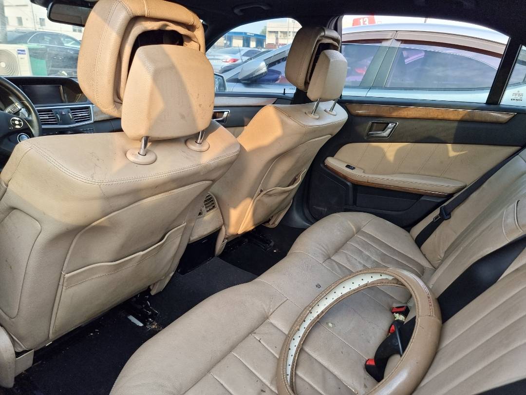 2011 MERCEDES BENZ E 350 — 183023 Miles — Lot 316375 — Ind. 12 - Marhaba Auctions Used Cars - Image 6