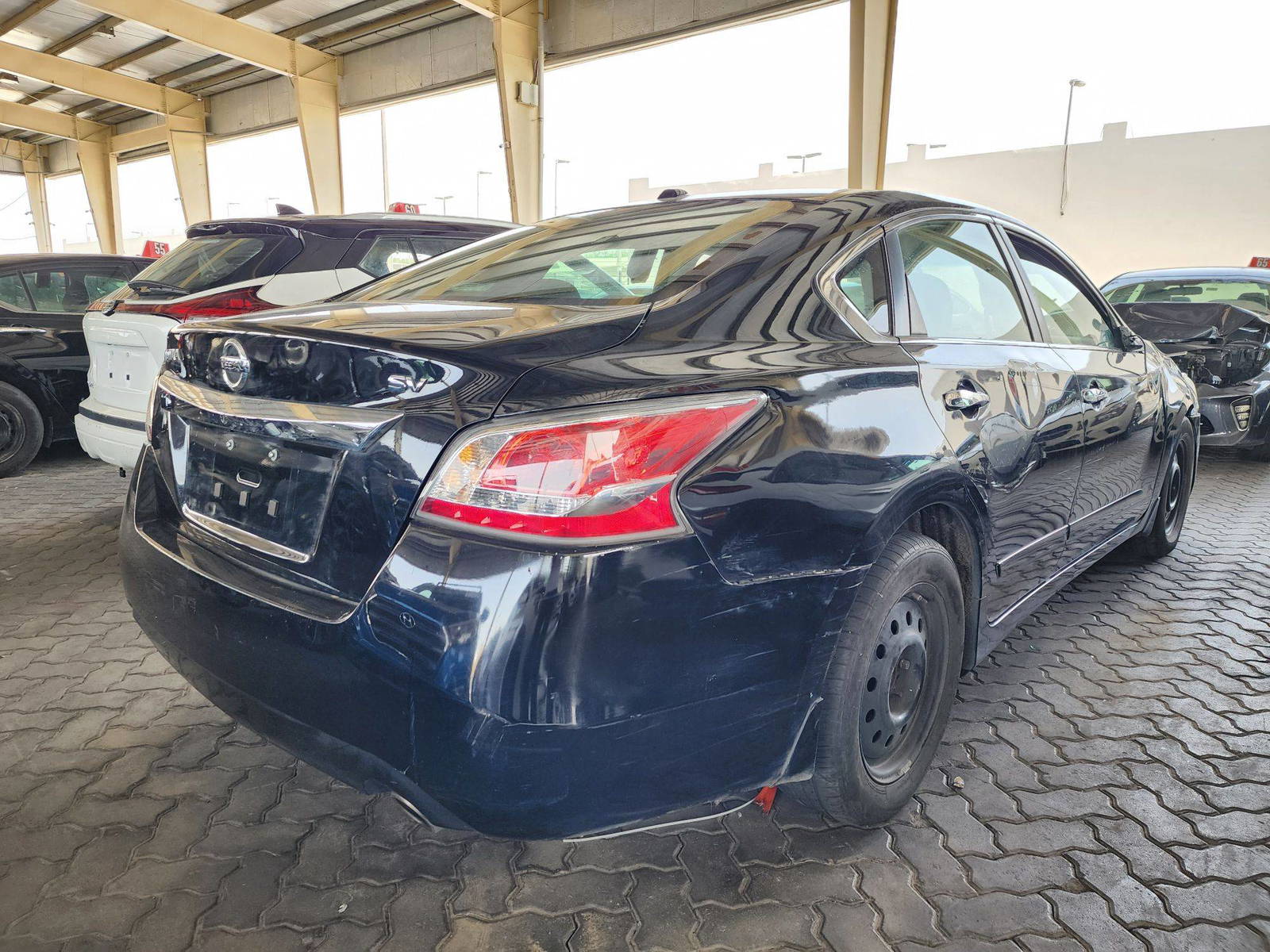 2015 NISSAN ALTIMA — 158969 Miles — Lot 47945654 — Souq - Marhaba Auctions Used Cars - Image 3