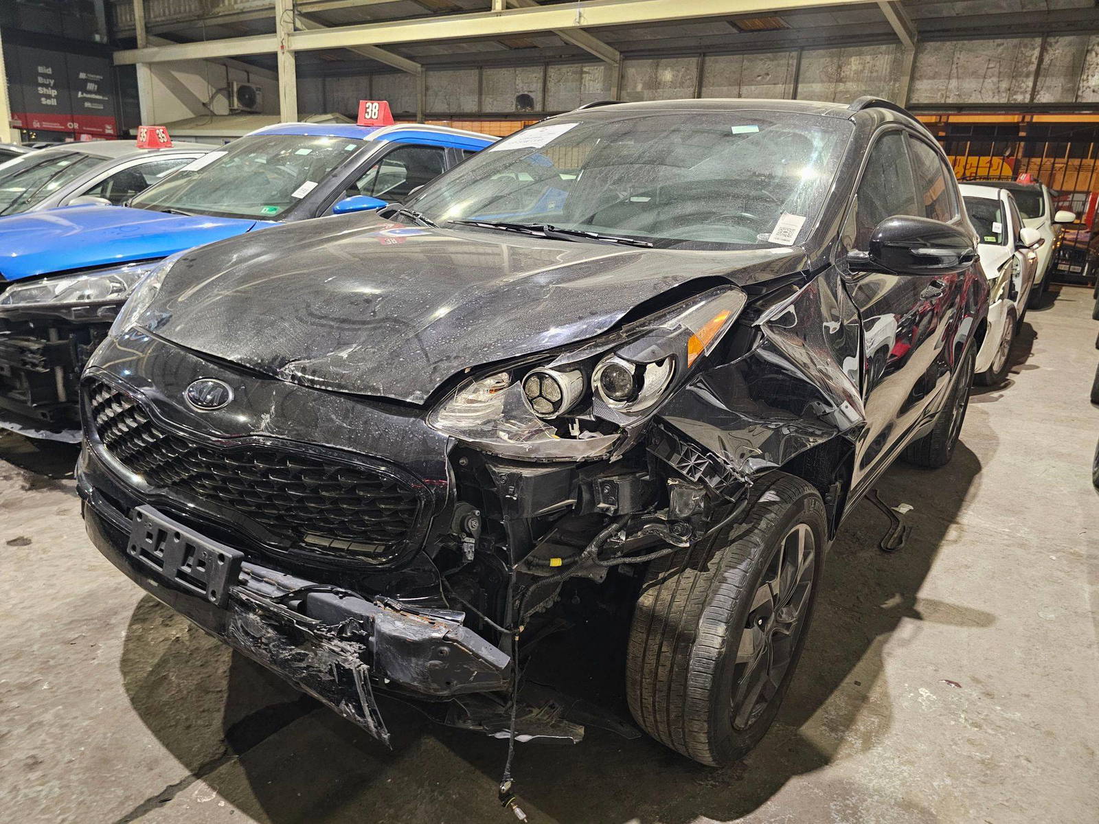 2022 KIA SPORTAGE — 25557 Miles — Lot C2N7018800 — Souq - Marhaba Auctions Used Cars - Image 5