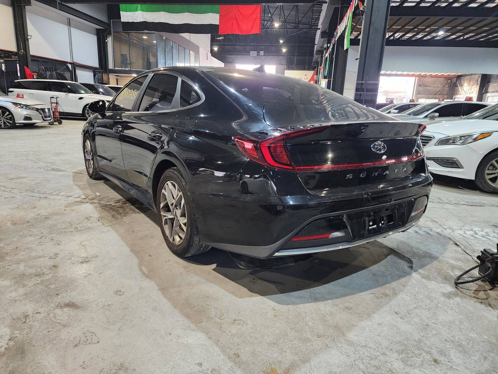 2020 HYUNDAI SONATA — 76395 Miles — Lot H036692 — Al Quoz - Marhaba Auctions Used Cars - Image 5