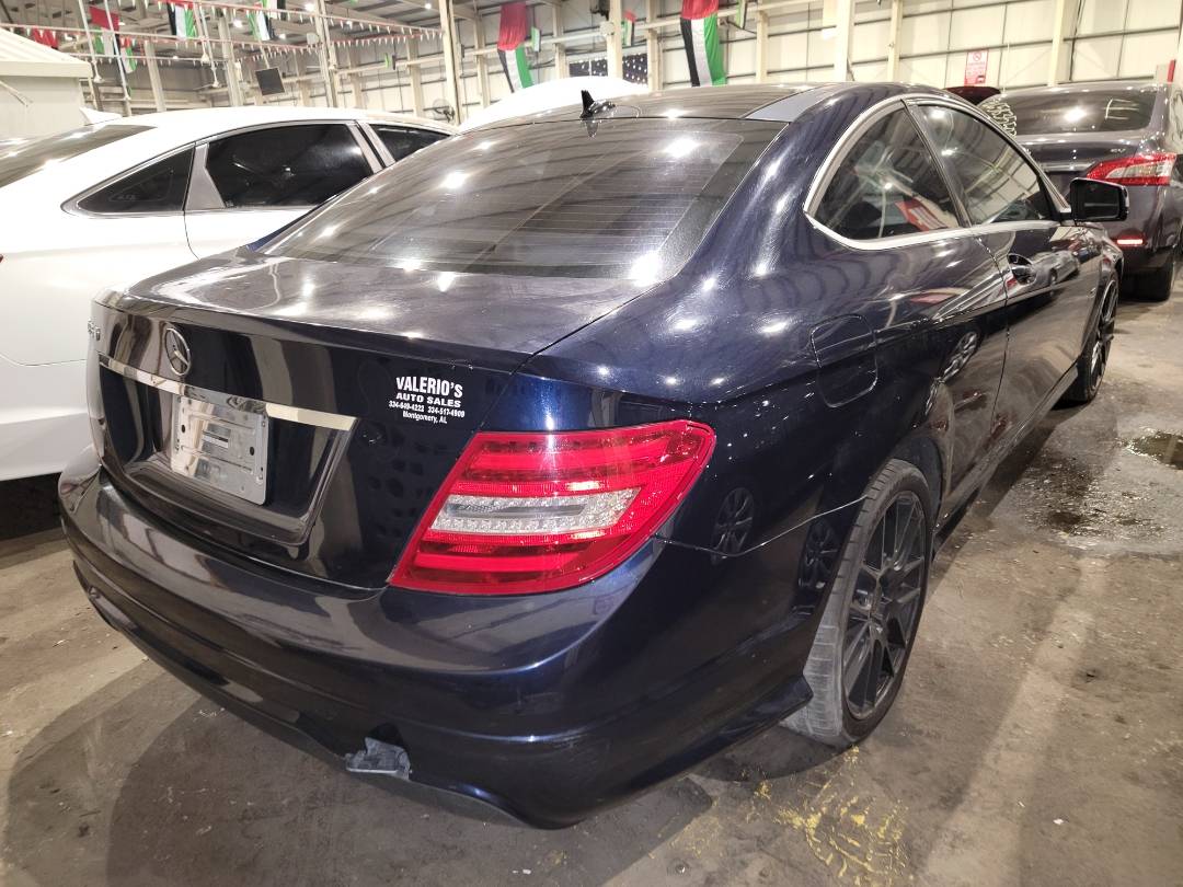 2012 MERCEDES BENZ C-250 — 167609 Miles — Lot 66097053 - Marhaba Auctions Used Cars - Image 4