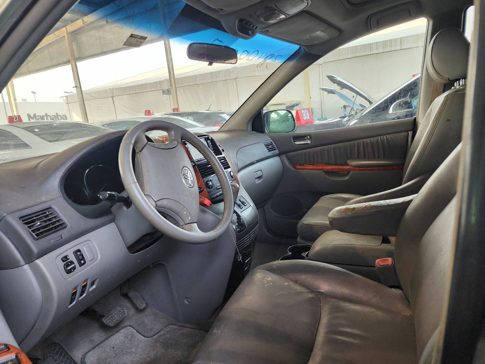 2008 TOYOTA SIENNA — 144860 Miles — Lot 38400077 — Souq - Marhaba Auctions Used Cars - Image 6