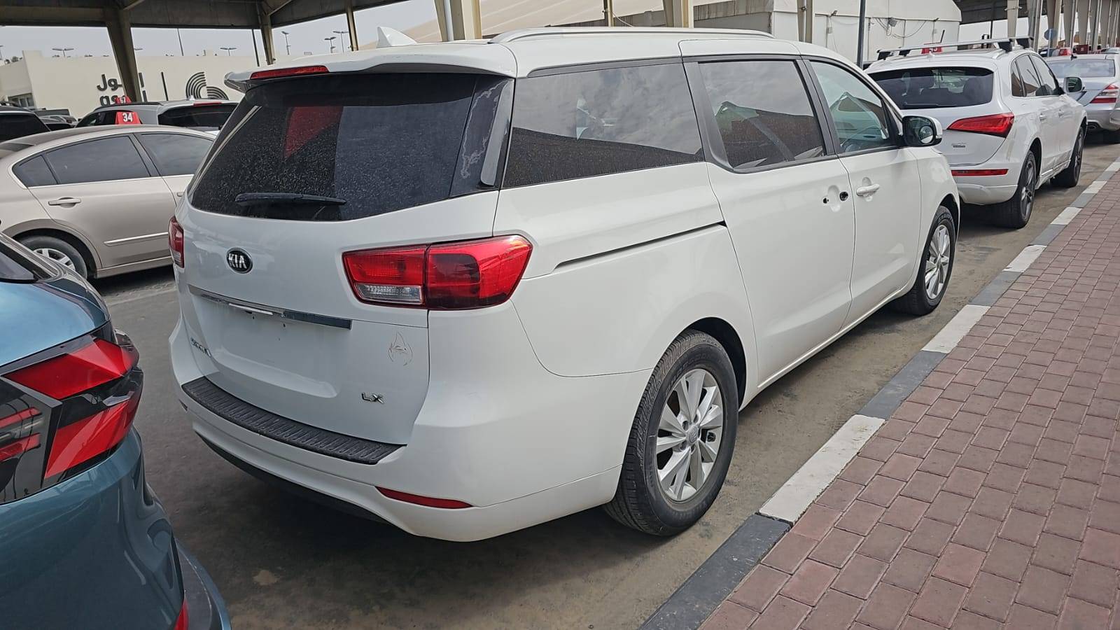 KIA SEDONA 2015 - Marhaba Auction Used Cars - Image 10