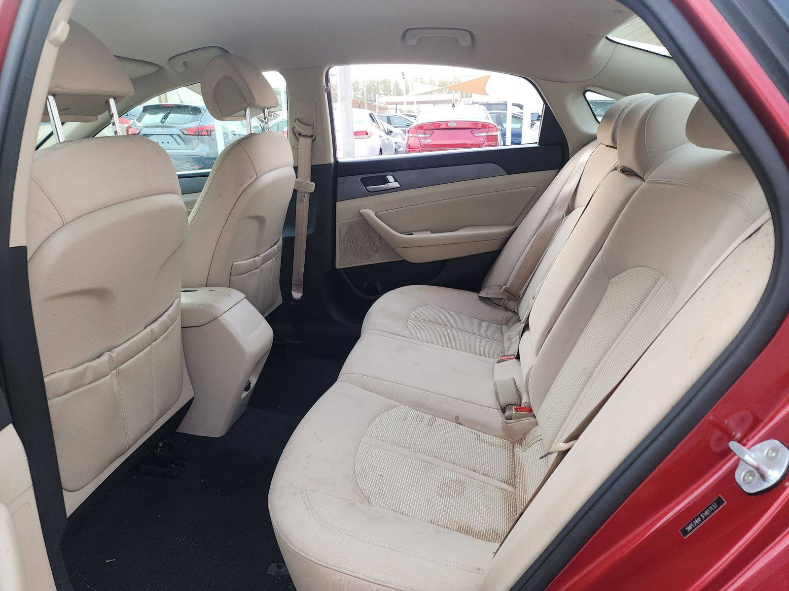 2015 HYUNDAI SONATA — 168704 Miles — Lot 45270994 — Souq - Marhaba Auctions Used Cars - Image 7