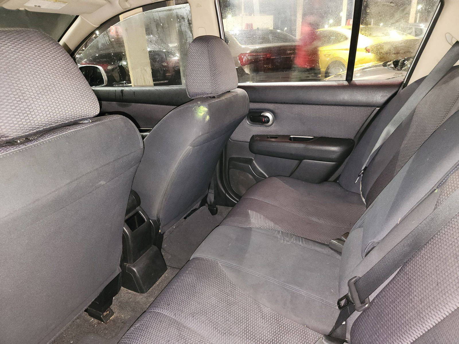2007 NISSAN VERSA — 150813 Miles — Lot 38068074 - Marhaba Auctions Used Cars - Image 5