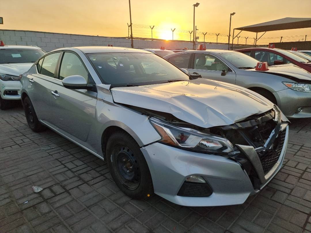 2019 NISSAN ALTIMA — 117701 Miles — Lot 215478 — Ind. 12 - Marhaba Auctions Used Cars - Image 3