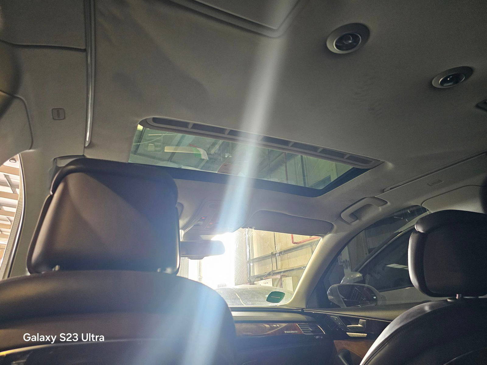 AUDI A8 2015 - Marhaba Auction Used Cars - Image 11