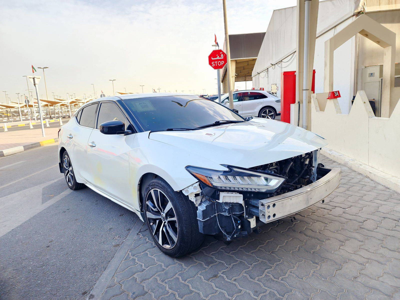 2020 NISSAN MAXIMA — 100720 Miles — Lot 2LC385230 — Souq - Marhaba Auctions Used Cars - Image 4