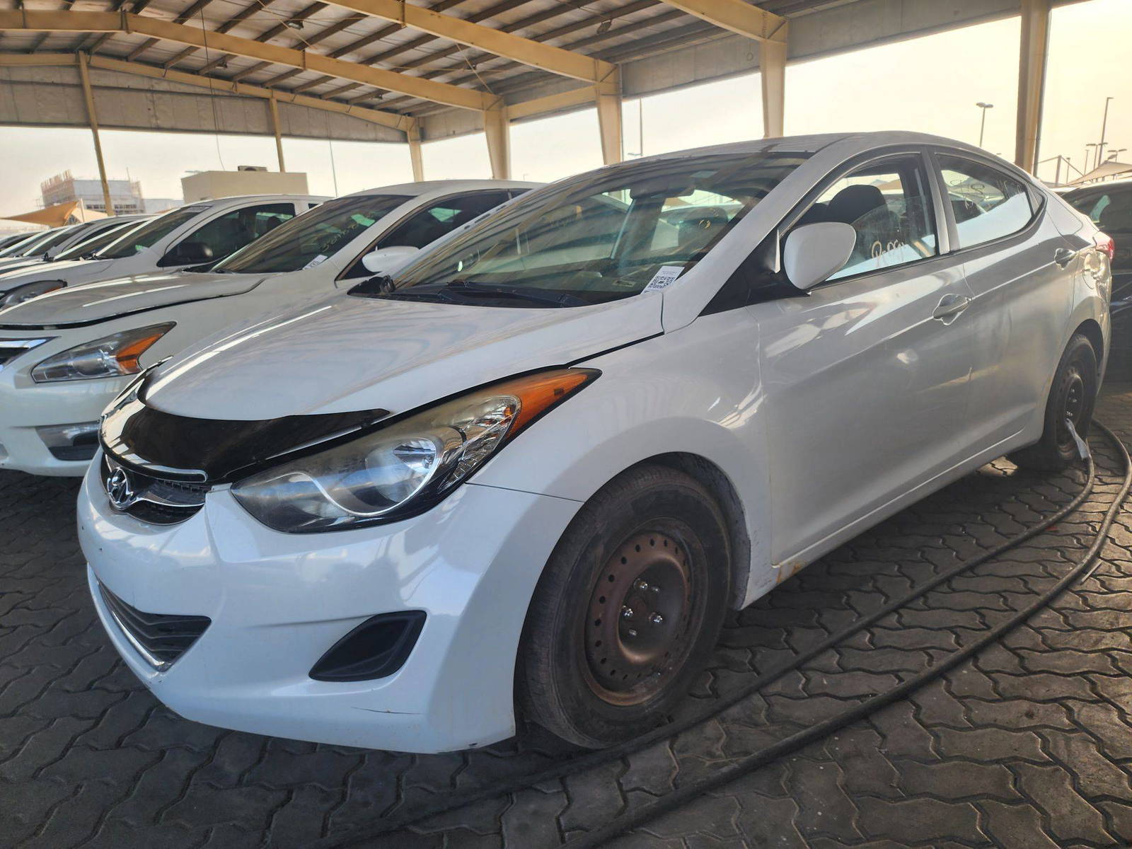 2013 HYUNDAI ELANTRA — 219341 KM — Lot 229031 — Souq - Marhaba Auctions Used Cars - Image 3