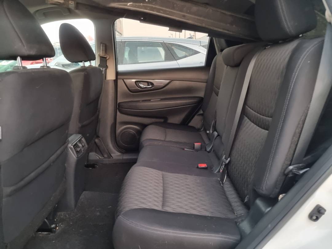 2018 NISSAN ROGUE — 106511 KM — Lot 215487 — Ind. 12 - Marhaba Auctions Used Cars - Image 6
