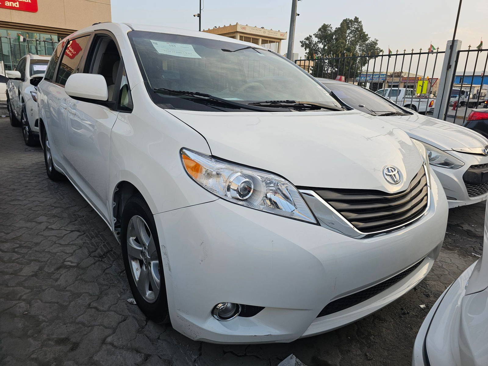 2014 TOYOTA SIENNA — 125861 Miles — Lot 216 618 — Main - Marhaba Auctions Used Cars - Image 4