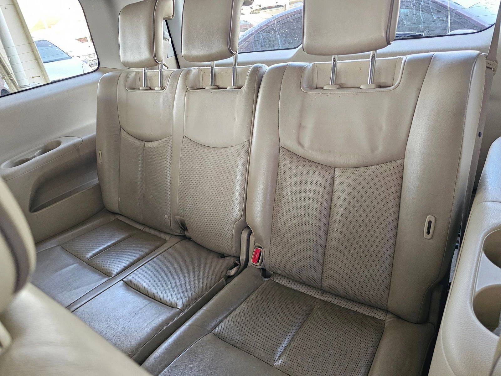 NISSAN QUEST 2011 - Marhaba Auction Used Cars - Image 6