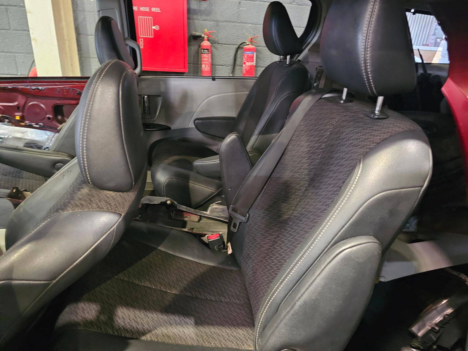 TOYOTA SIENNA 2013 - Marhaba Auction Used Cars - Image 9