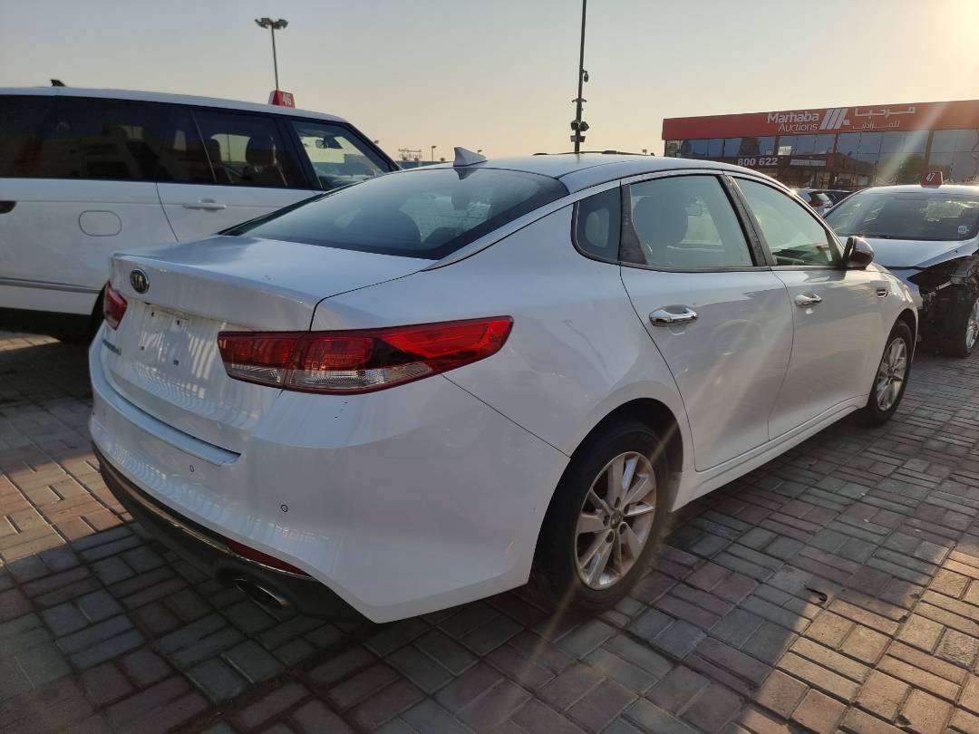 2018 KIA OPTIMA — 238863 Miles — Lot 125487 — Souq - Marhaba Auctions Used Cars - Image 4