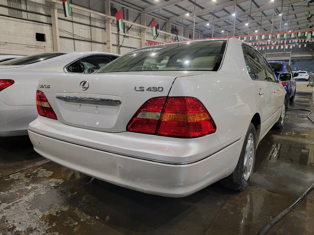 2001 LEXUS LS 430 — 158199 Miles — Lot 68743124 — Main - Marhaba Auctions Used Cars - Image 3