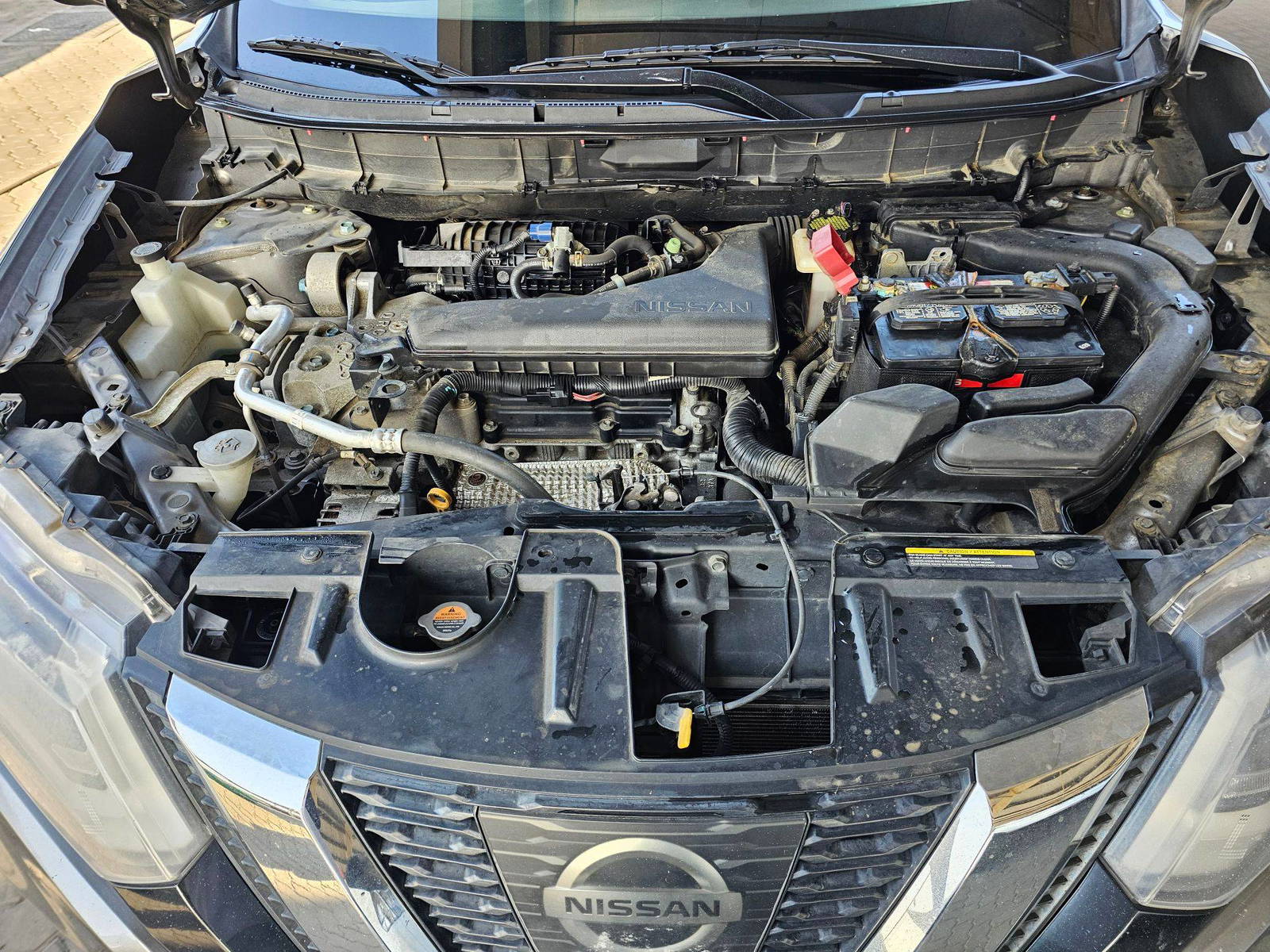 2017 NISSAN ROGUE — 167767 Miles — Lot HP581119 — Souq - Marhaba Auctions Used Cars - Image 9