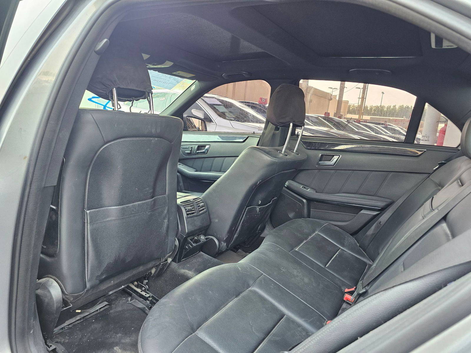 2011 MERCEDES BENZ E 350 — 139110 Miles — Lot 5BA354296 — Souq - Marhaba Auctions Used Cars - Image 6