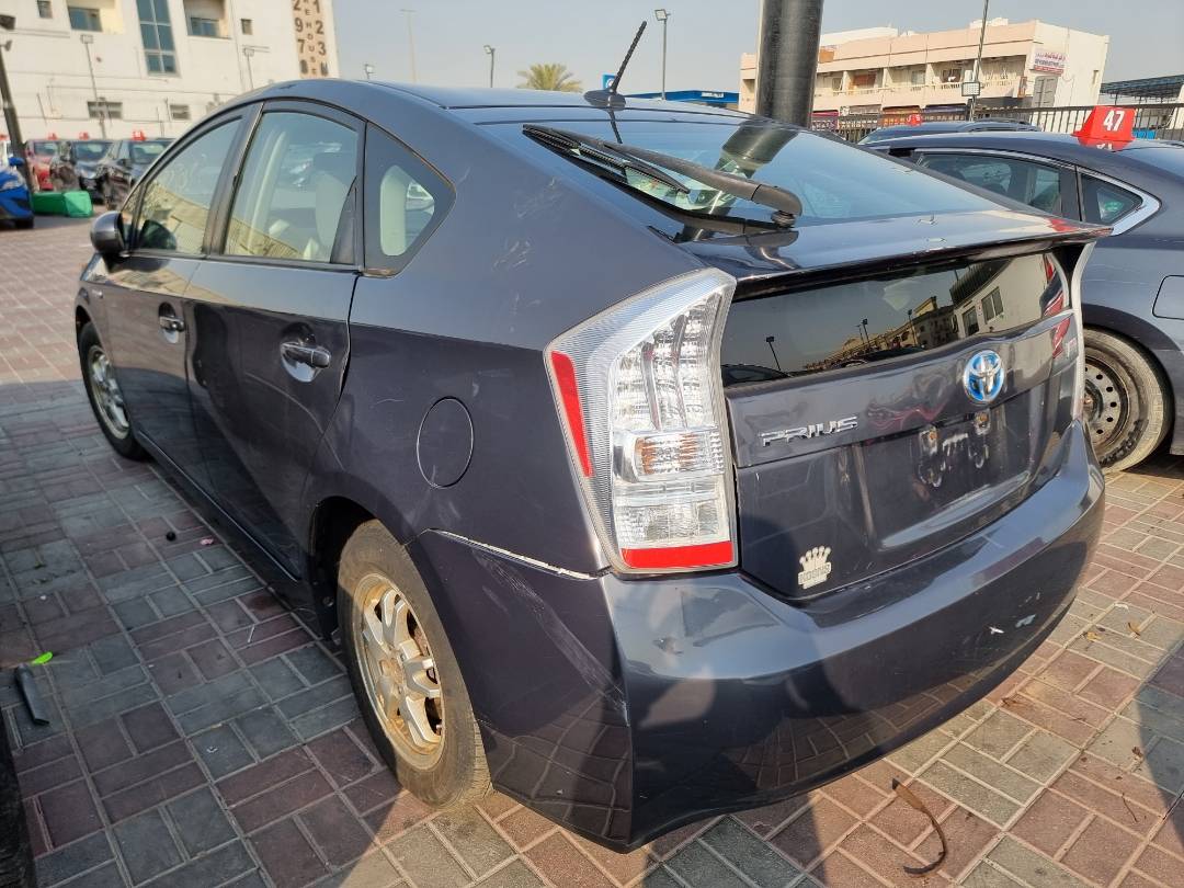2010 TOYOTA PRIUS — 141189 Miles — Lot 37823083 — Ind. 12 - Marhaba Auctions Used Cars - Image 4