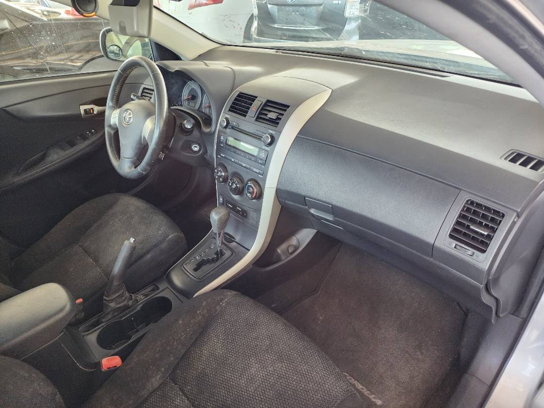 2010 TOYOTA COROLLA — 233000 KM — Lot 03376 - Marhaba Auctions Used Cars - Image 5