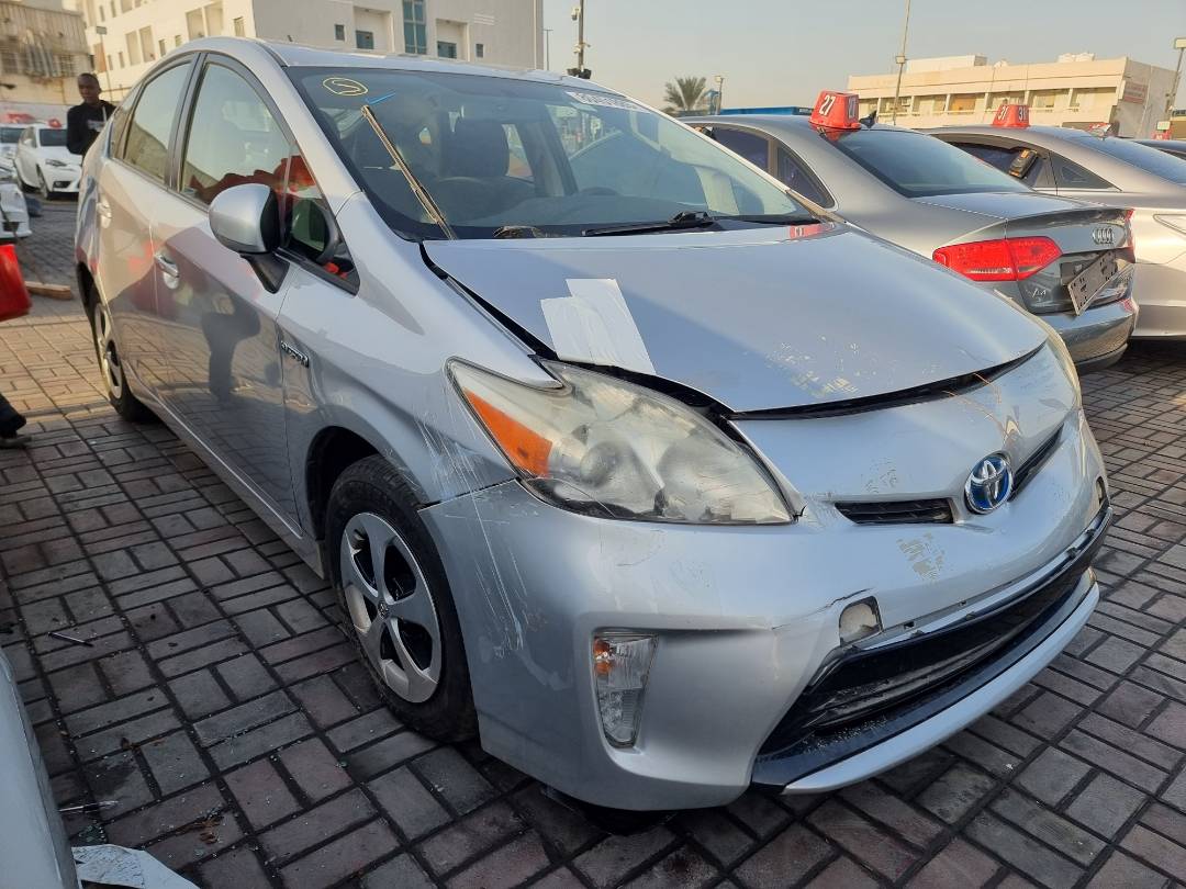 2012 TOYOTA PRIUS — 241621 Miles — Lot 387007 — Ind. 12 - Marhaba Auctions Used Cars - Image 5