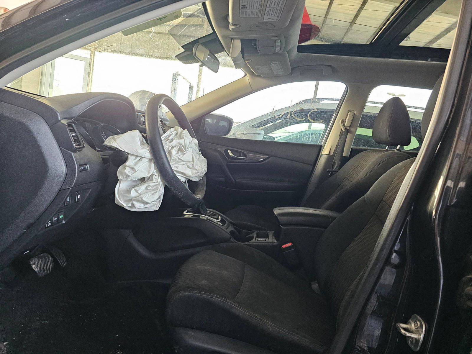 NISSAN ROGUE 2019 - Marhaba Auction Used Cars - Image 8