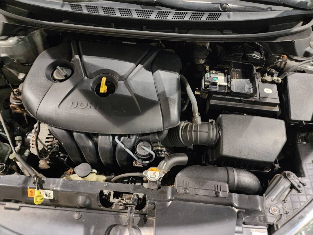 2013 HYUNDAI ELANTRA — 154230 Miles — Lot 37939282 - Marhaba Auctions Used Cars - Image 4